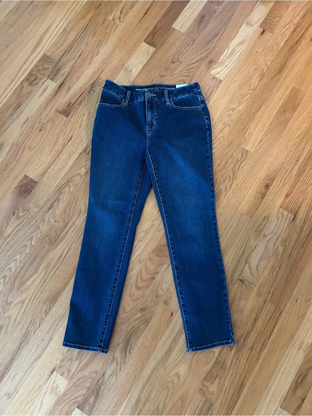 Chico's Women's Perfect Stretch Girlfriend Slim Ankle Jeans (NWT) Size 00 (XS-2)